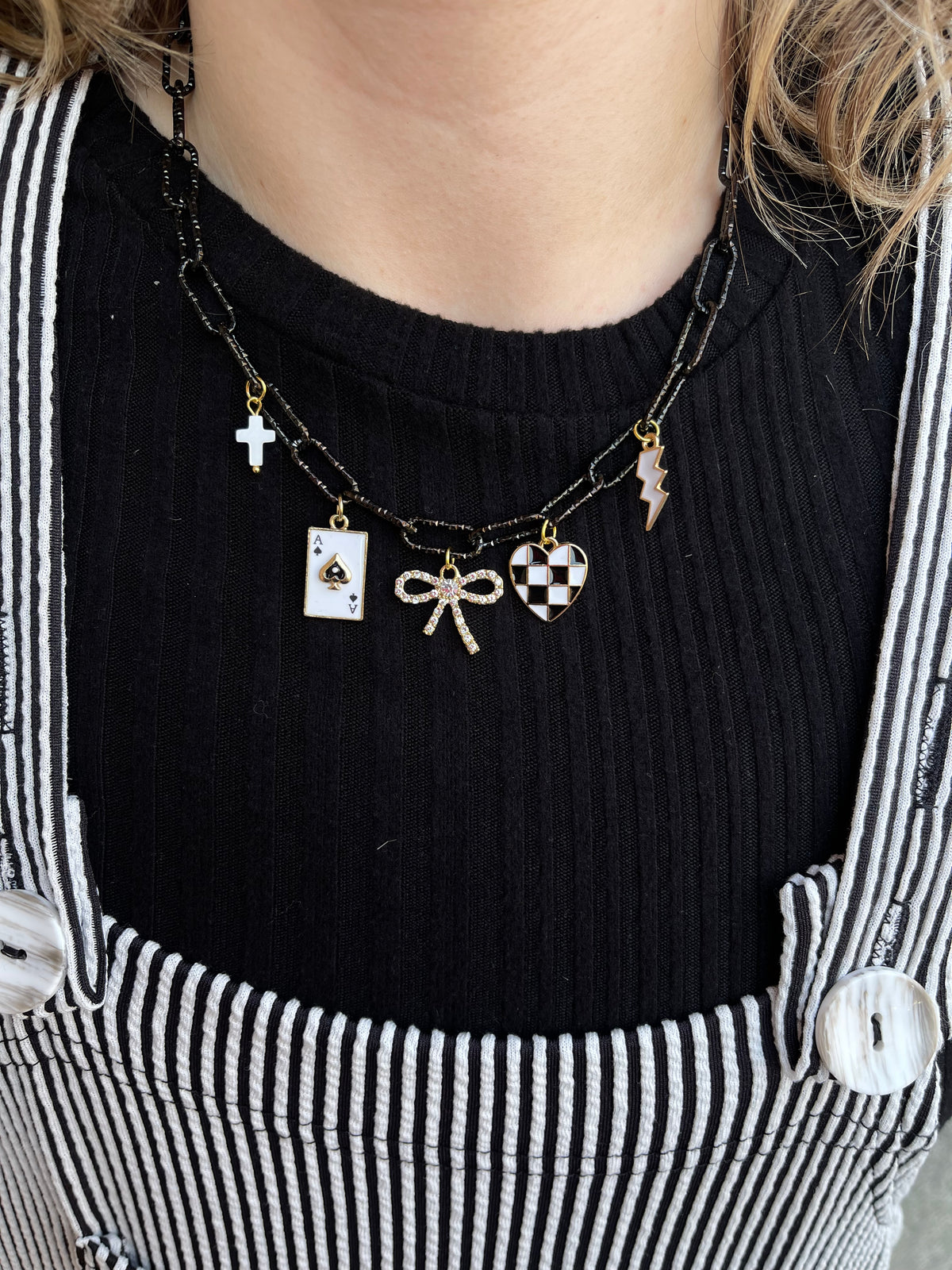 chunky black paperclip chain