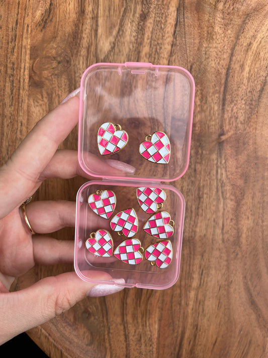 hot pink checkered hearts